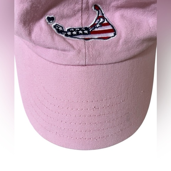 Vineyard Vines light pink baseball cap featuring american flag shaped vineyard - Picture 6 of 6